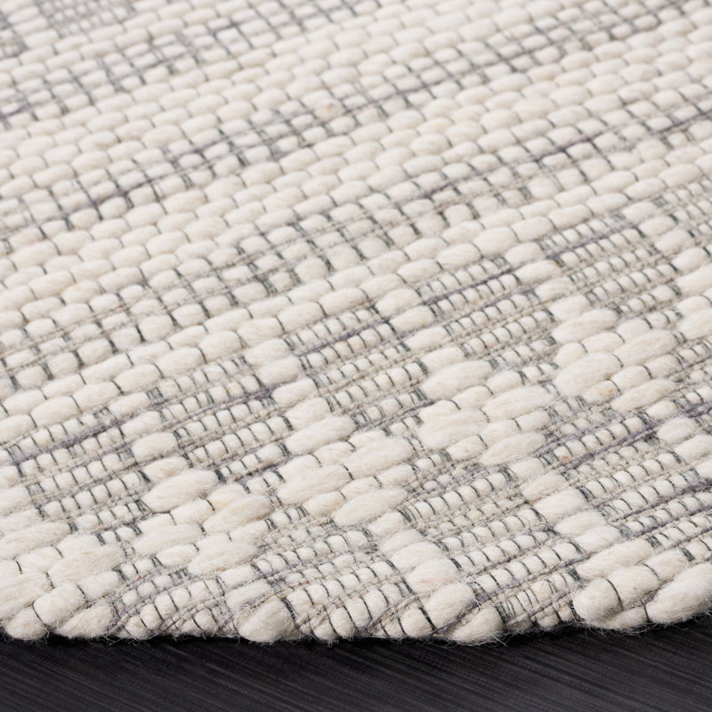 Busbee Hand Woven Performance Geometric Rug, Round 6'