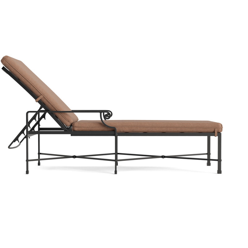 Venetian Outdoor Chaise Lounge, Fusion Clay, Textured Pewter