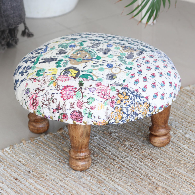 Repose-pieds de 16 po de large avec repose-pieds floral
