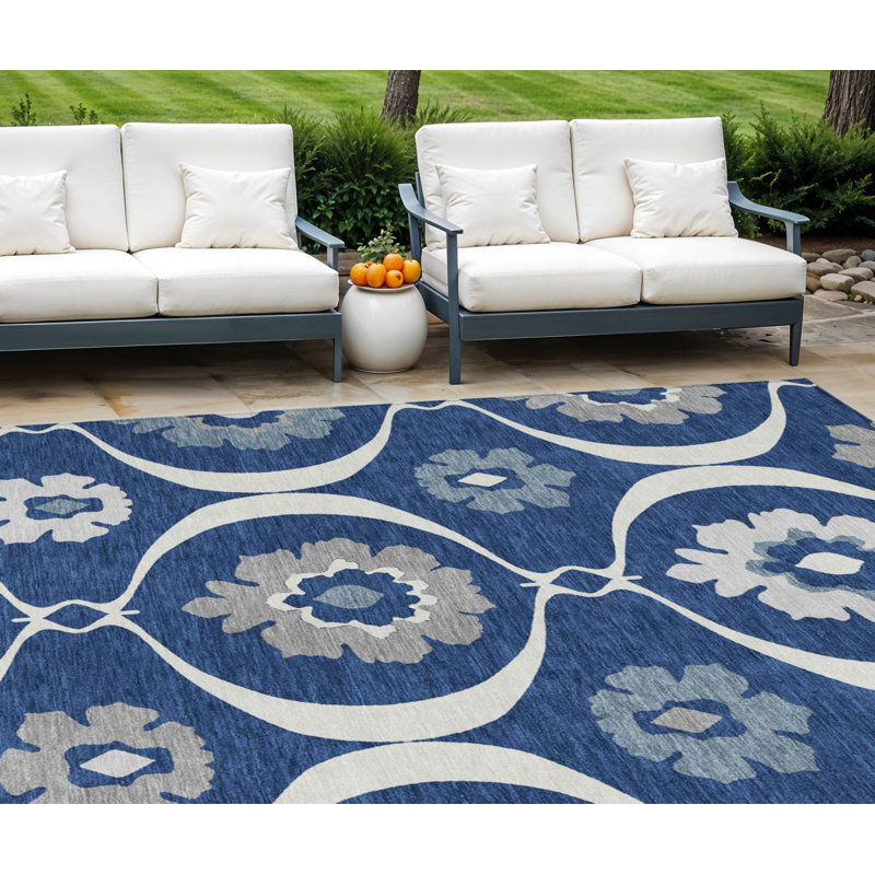Tapis intérieur / extérieur 9 pi x 12 pi bleu marine et ivoire lavable
