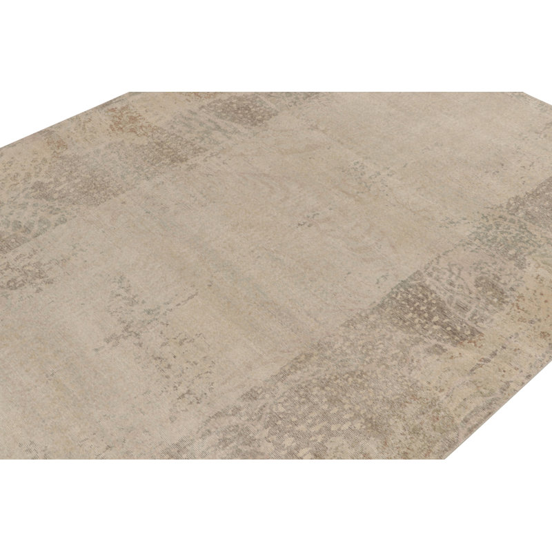 Distressed Homage Hand Knotted Wool Animal Print Area Rug, Rectangle 5' x 7'