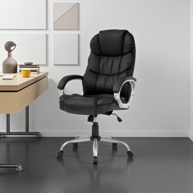 Fauteuil de direction noir en similicuir