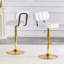 Ensemble de tabourets de bar à hauteur réglable avec assise en similicuir et base en métal robuste-129588955