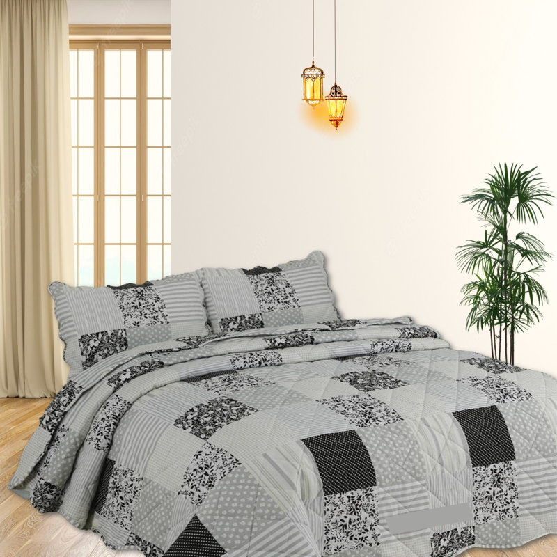 Cotton Blend Floral Bedspread with Pillowcases, Full / Double