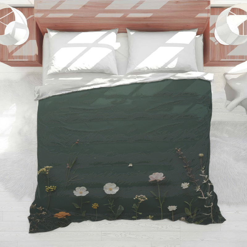 Assorted Wildflowers Arrangement Comforter, King