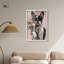 Art mural glamour «Frenchie with Bouquet Shadowbox» par Art Remedy, cadre blanc, 25 x 37-1620671065-1620671064