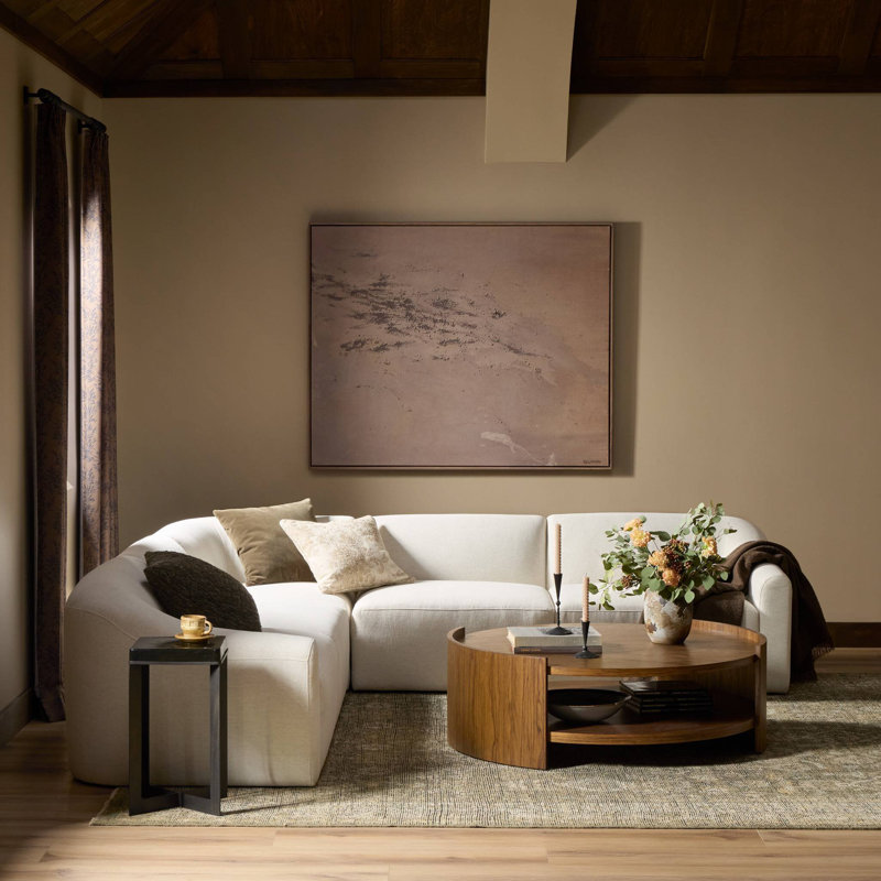 Nellie Sectional