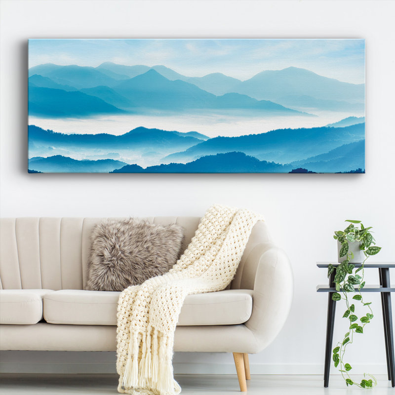 «Misty Mountains» sur toile, H 24 po x l 60 po x P 1,5 po