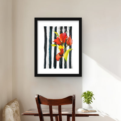 Fleurs sur rayures noires et blanches - reproduction encadrée