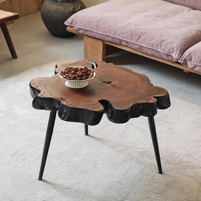 Table basse au design créatif et personnalisé
