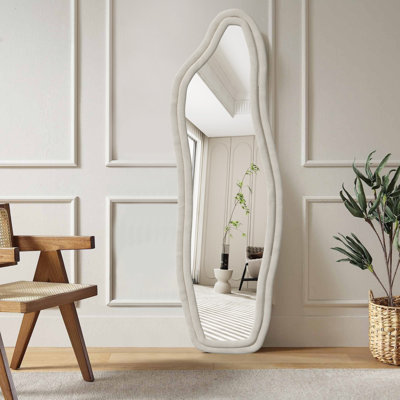Metal Wavy Mirror