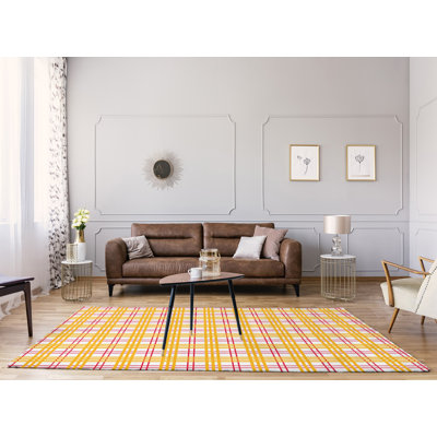 Tapis jaune / blanc à carreaux