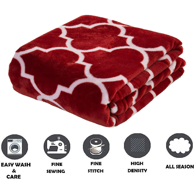 Quatrefoil Red Fleece Christmas Throw Blanket 60"x50"