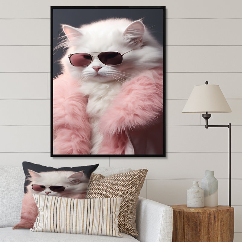 Chat blanc en fourrure rose Felline Attitude sur toile, H 32 po x l 16 po x P 1 po, Cadre flottant noir