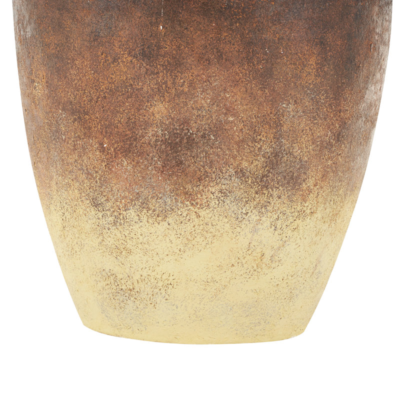 Vase en cuivre Classen, H 24,4 po x l 18,35 po x P 18,35 po