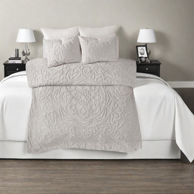 Luxurious Chenille Cotton Bedding Sets, Style For All Seasons