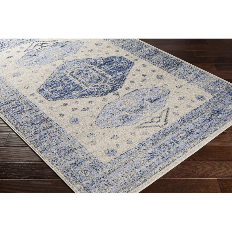 Oriental Indoor Rug, Rectangle 6'7" x 9'