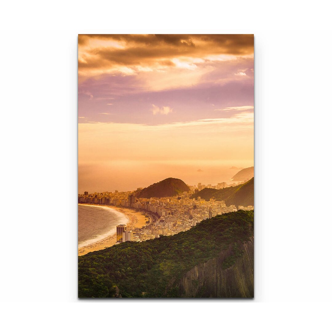 Leinwandbild Copacabana Beach bei Dämmerung – Brasilien