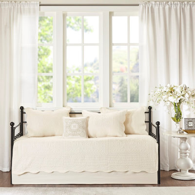 Housse de lit de jour réversible crème - 6 pièces avec bord festonné, matelas confortable pour lit simple et ensemble complet d'articles décoratifs assortis