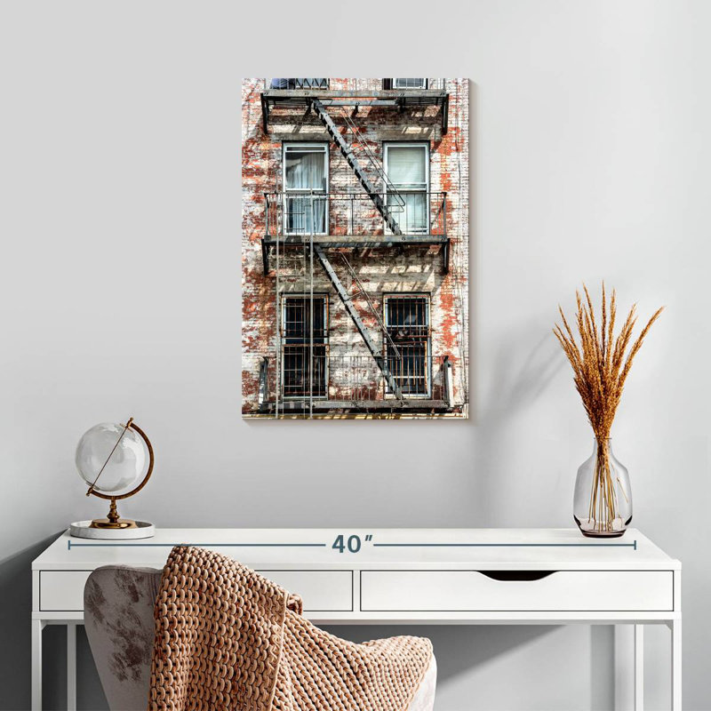 Lilie Fire Escape Stairs, 24" H x 16" W