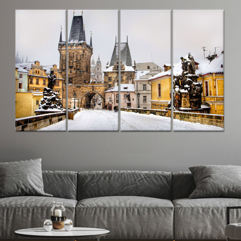 Toile imprimée: Winter in Prague Cityscape Wall Decor, 4P Wraped Canvas, 31,5 po H x 63 po l