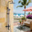 Douche d'extérieur à trois fonctions murale en acier inoxydable 304 avec douchette pour lavage des pieds et douche à main-117496557