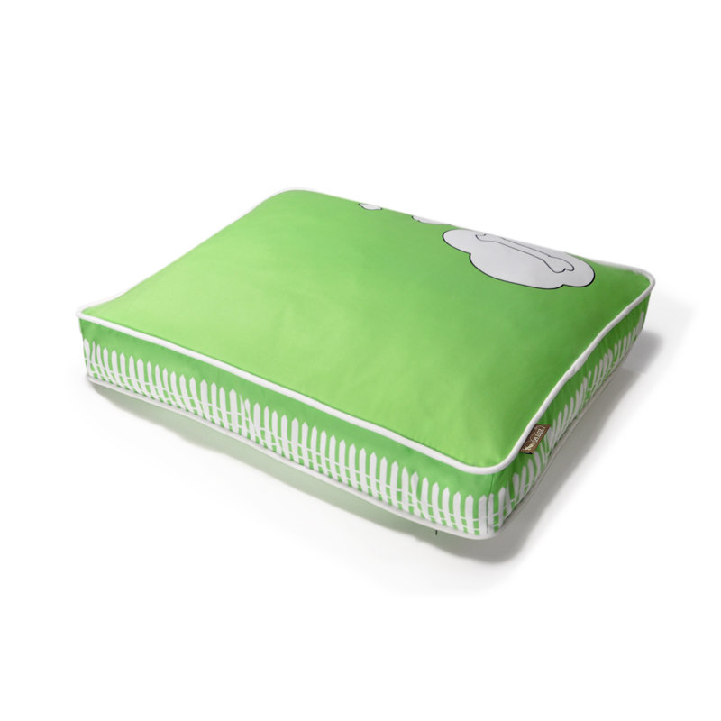 Lit rectangulaire Utopian What Dogs Dream, Vert gazon / blanc, Moyen (l 36 po x P 27 po x H 5 po)