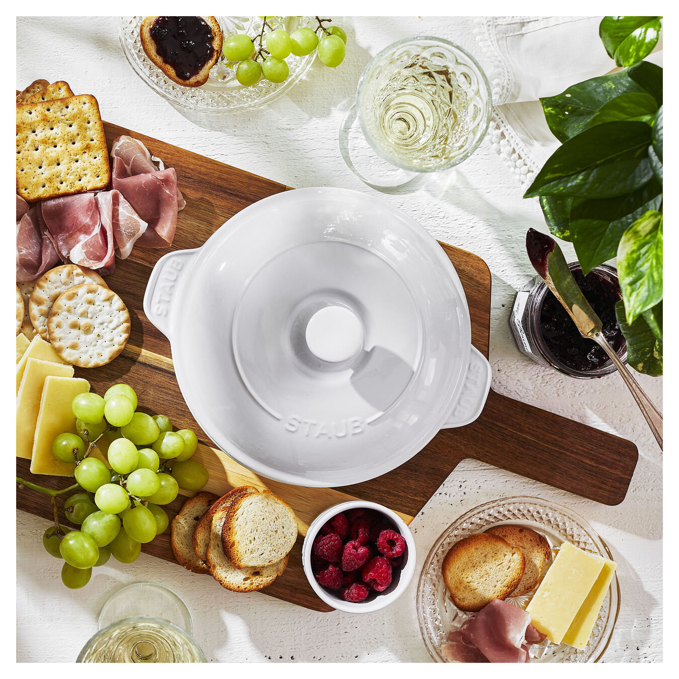 Ceramique Round Brie Cheese Baker with Lid