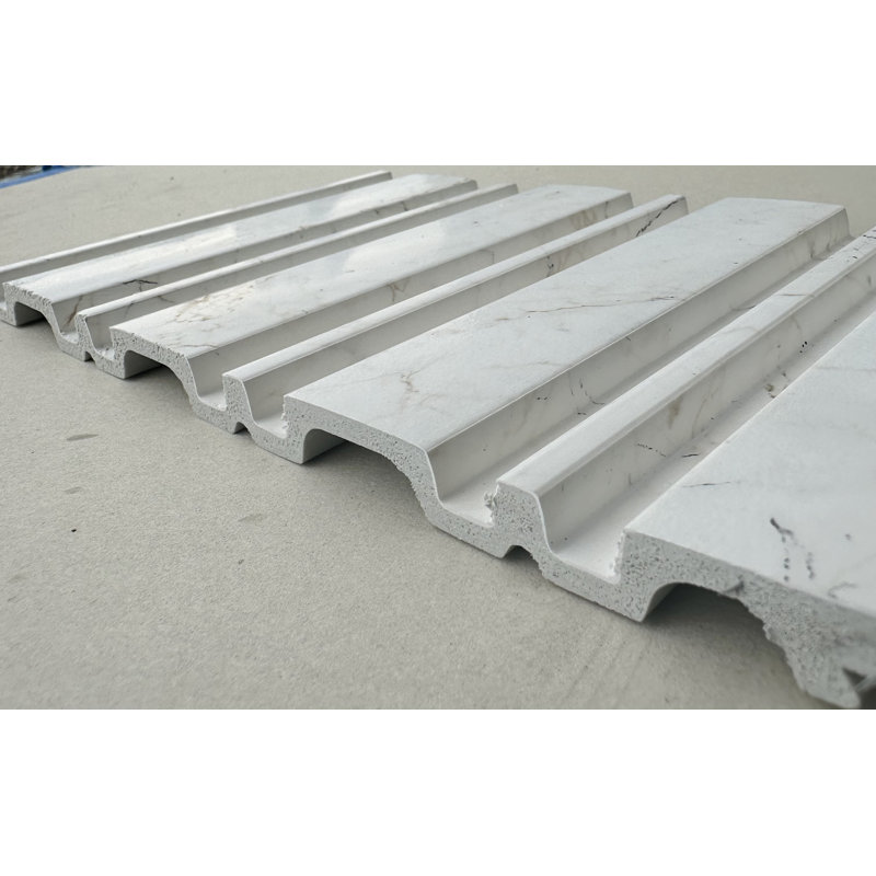Murs en lattes de bois en polystyrène à fines rayures, H 9,5 po x l 94,5 po x P 0,5 po, Venato