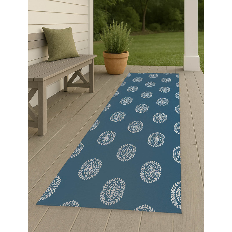 Maddy Non Slip Outdoor Rug, Runner 2'6" x 8'