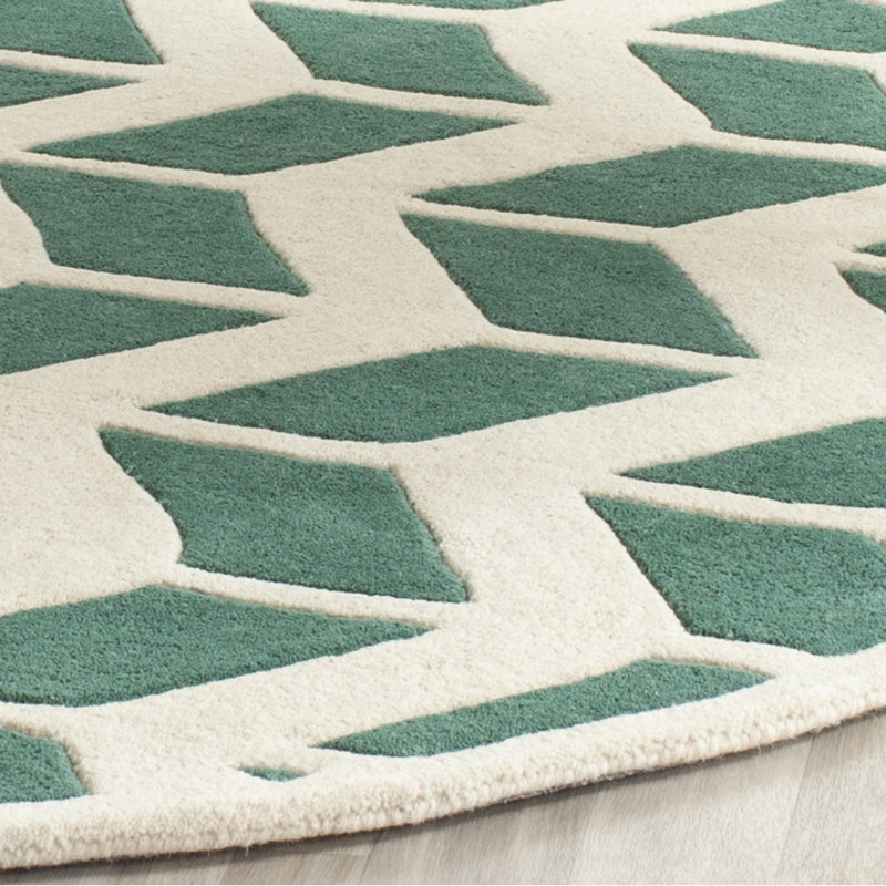 Deedie Hand Tufted Wool Chevron Rug, Round 5'