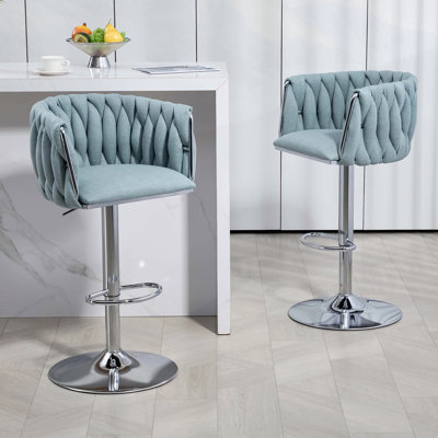 Ensemble de 2 tabourets de bar pivotants avec housse en tissu 360 °, 2 chaises de bar réglables à hauteur de comptoir avec dossier tissé et repose-pieds, tabourets de bar chromés argentés pour îlot de cuisine, café, pub (gris)