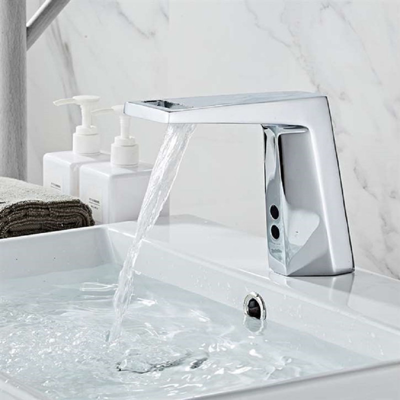 Commercial Touchless Faucet with Motion Sensor in Chrome Finish
