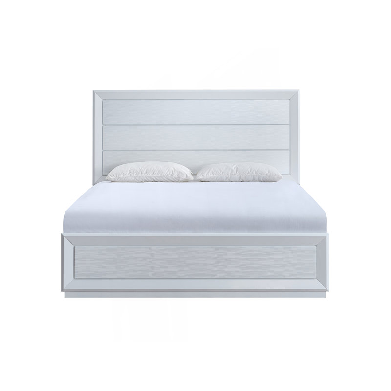 Lit double (matelas non inclus), sommier nécessaire