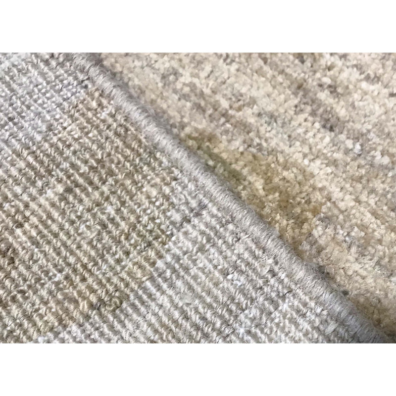 Hand-Knotted High-Quality Beige Area Rug