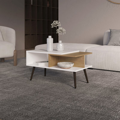 Table basse pour salon en pin clair