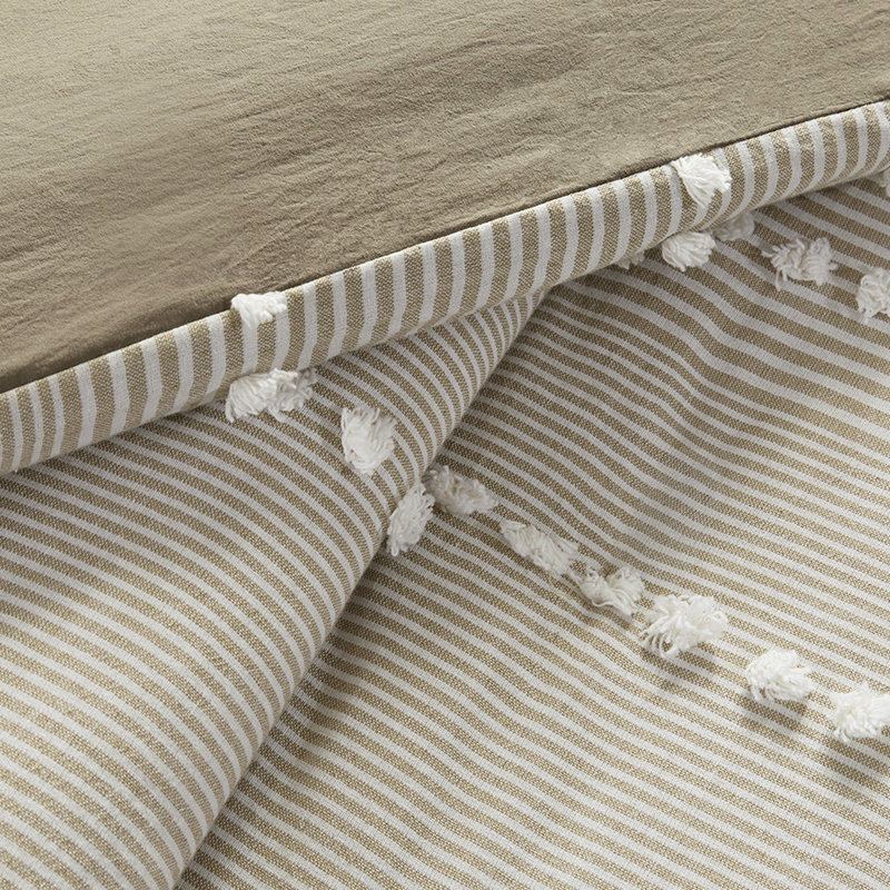 Housse de couette en coton teinté 3 pièces pour lit très grand avec broderie chenille taupe et rayures blanches