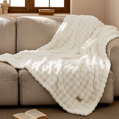 Couvre-lit simple à lit simple TG Bubble - Essentiels de chambre de dortoir douces et légères, jeté blanc neige pour le décor de lit et de canapé, cadeau de fin d'année pour les adolescentes, toutes saisons