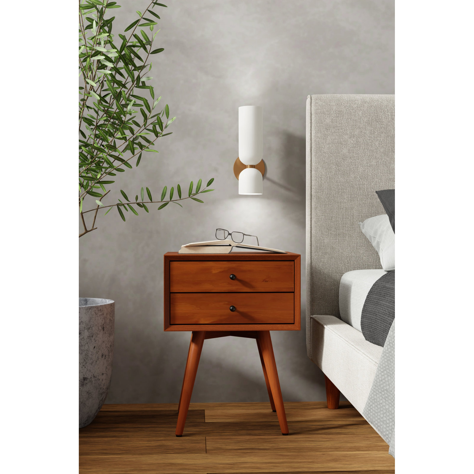 Williams Mahogany Nightstand, Chestnut