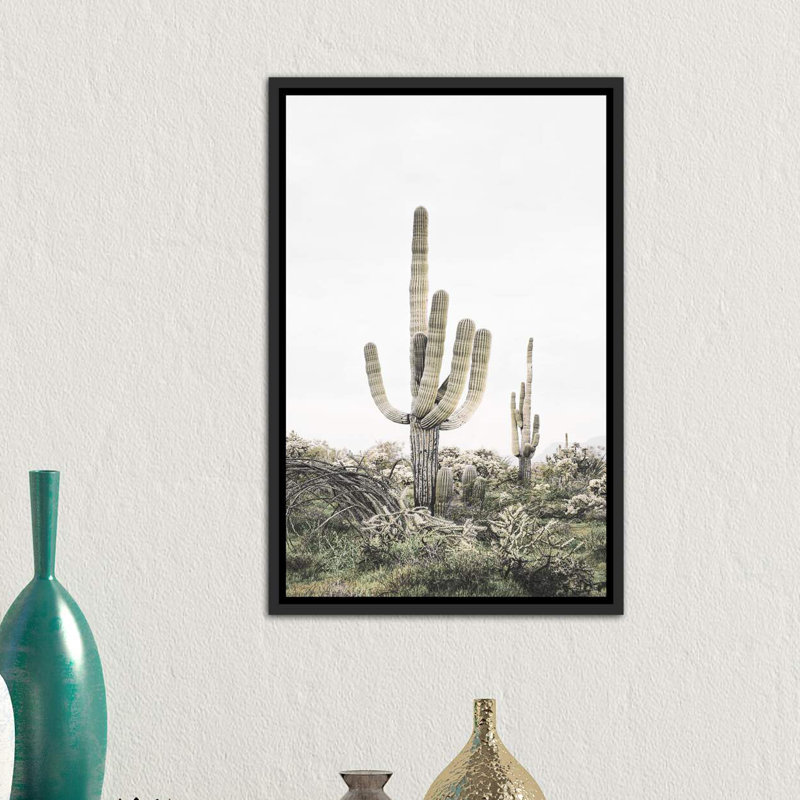 « rosé timide cactus », photographie, H 26 po x l 18 po x P 1,5 po, Toile avec cadre noir