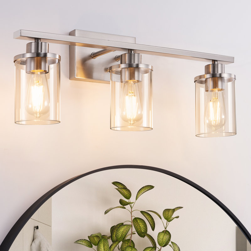 Éclairage à intensité variable pour meuble-lavabo à 3 lumières de 24 po Beaudette, Nickel brossé, Trois lumières