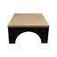 Table basse en bois massif avec base noire - Grain naturel, polyvalente pour les bureaux