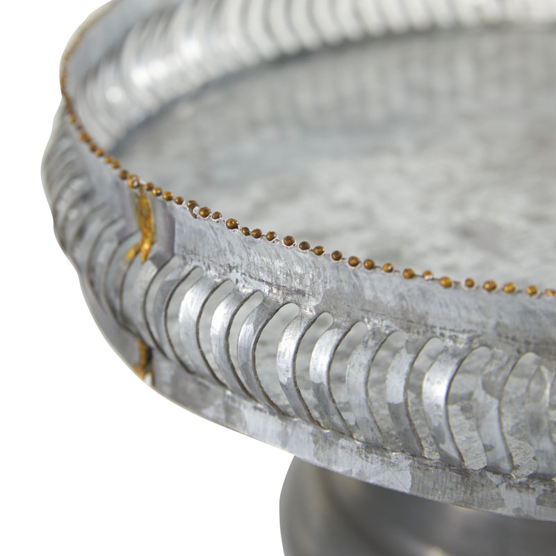 Golva Cake Stand