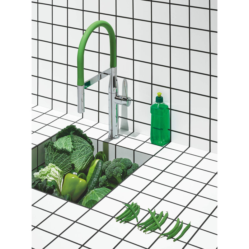 Essence New Kitchen Hose Spout, Pink