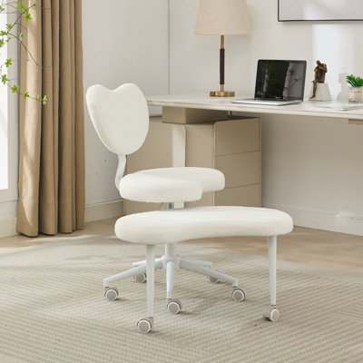 Chaise de bureau rembourrée ergonomique à pieds croisés avec support lombaire et roulettes