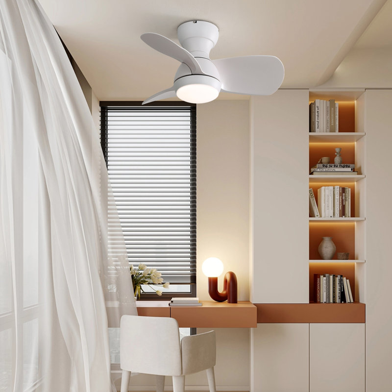 Mini ventilateur de plafond à DEL 23 pouces avec 3 moteurs à courant continu à télécommande 3 lames à intensité variable pour la chambre à coucher
