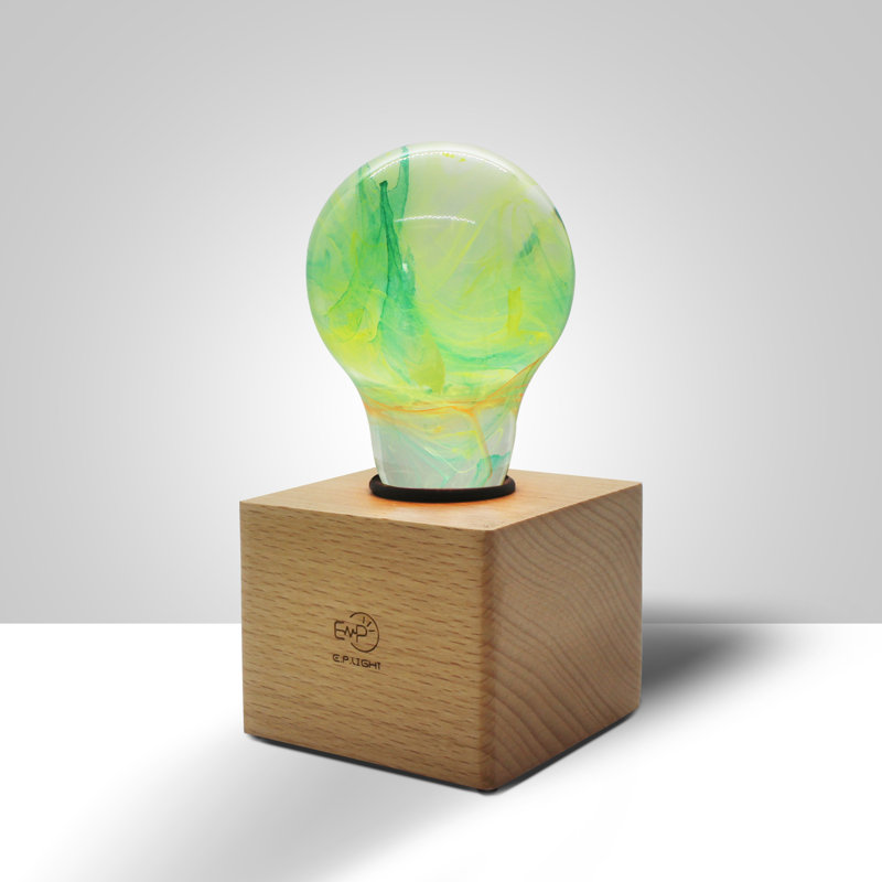 Lampe de table en bois 6,3 po