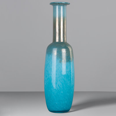 Lashundria Glass Vase