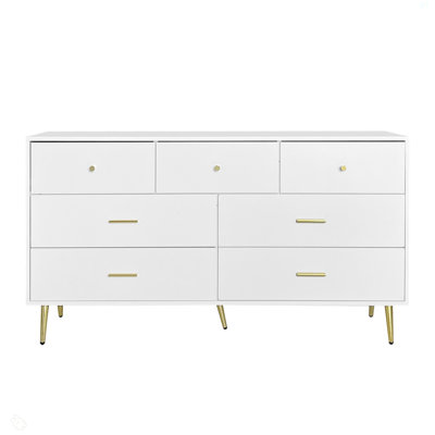 Grande commode à sept tiroirs avec poignée dorée et pieds dorés