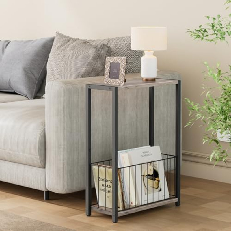 Table d'appoint étroite avec porte-revues, table de chevet mince | Conception gain d'espace, petits espaces, tablette de rangement, structure en métal, montage facile, 18 cm P x 43 cm L x 60 cm H, gris beige
